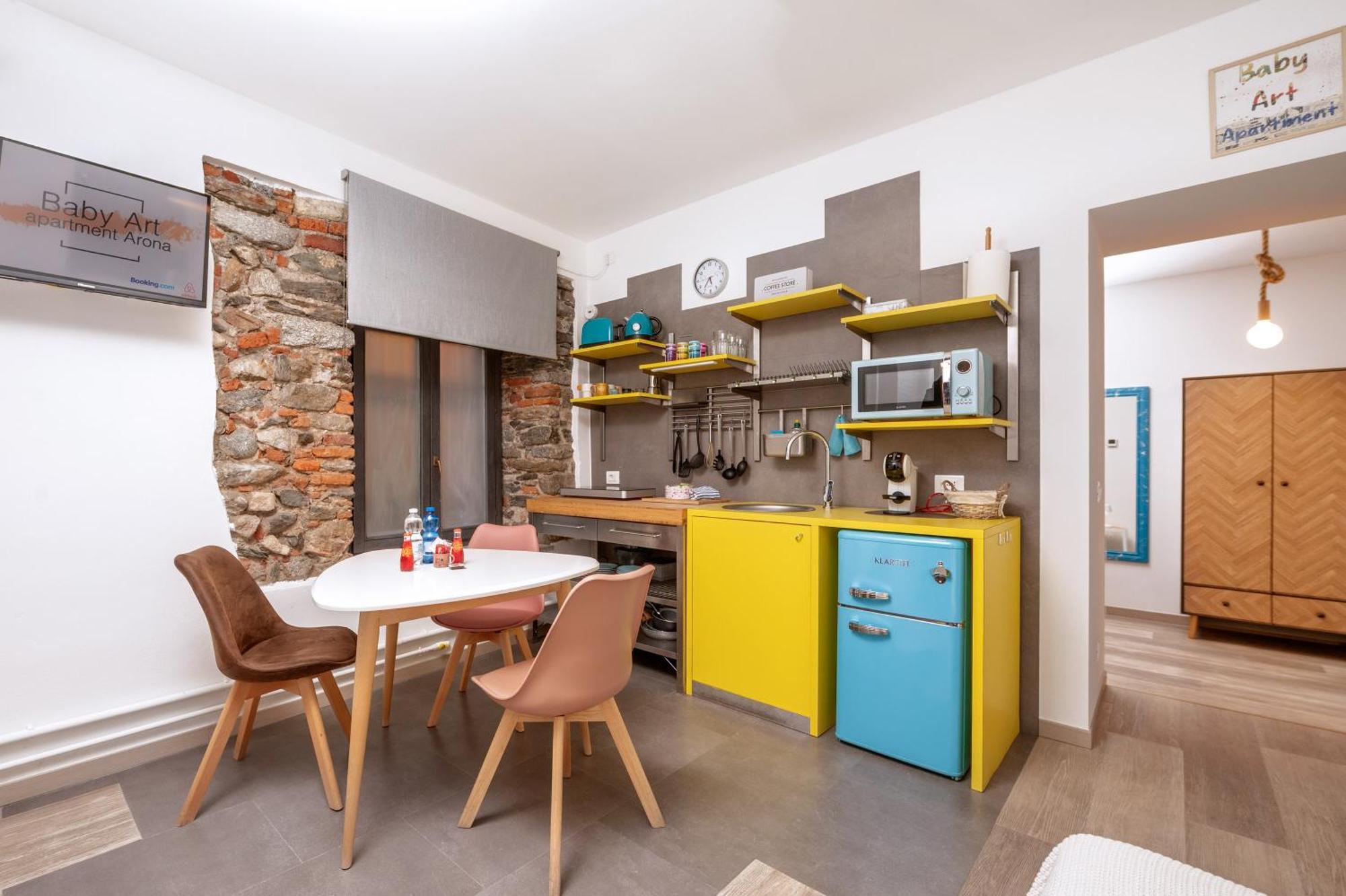 Baby Art Apartment Арона Екстер'єр фото