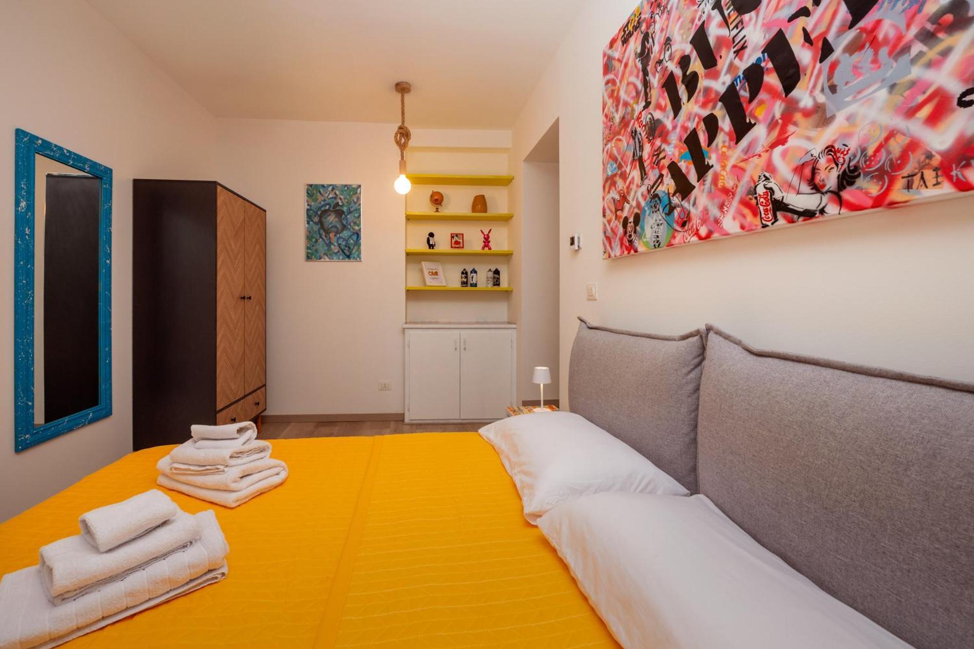 Baby Art Apartment Арона Екстер'єр фото