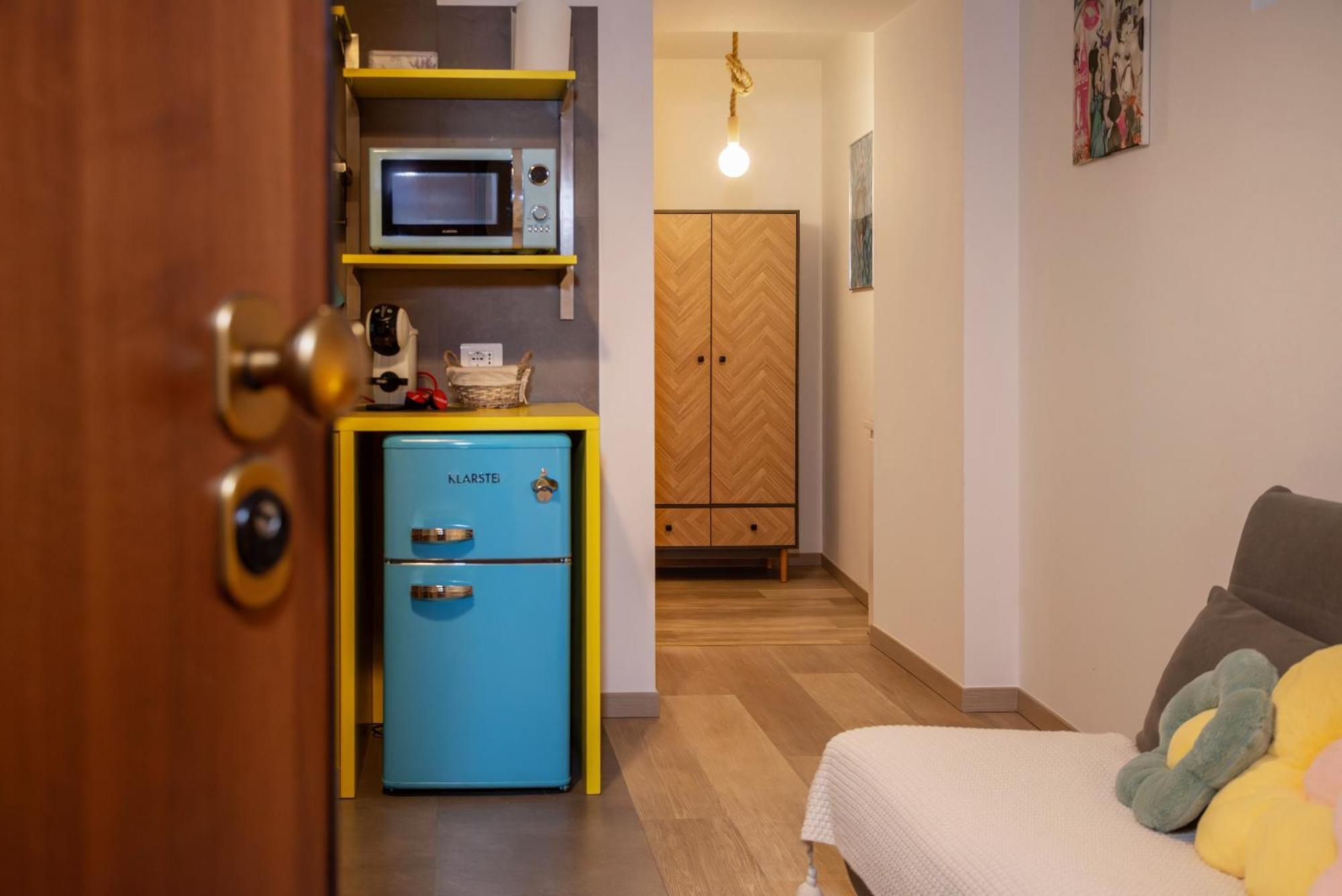 Baby Art Apartment Арона Екстер'єр фото